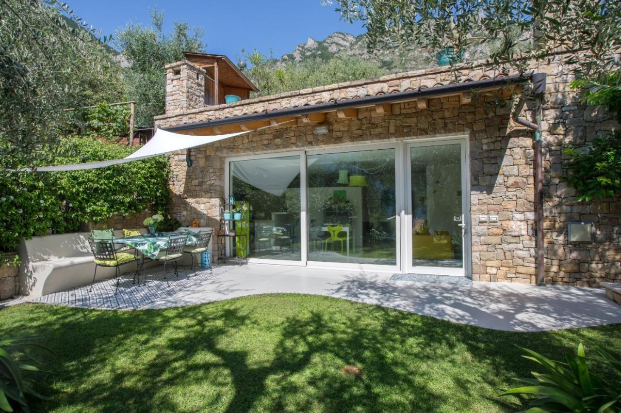 Patty'S Lemonhouse Apartment Limone sul Garda Ngoại thất bức ảnh